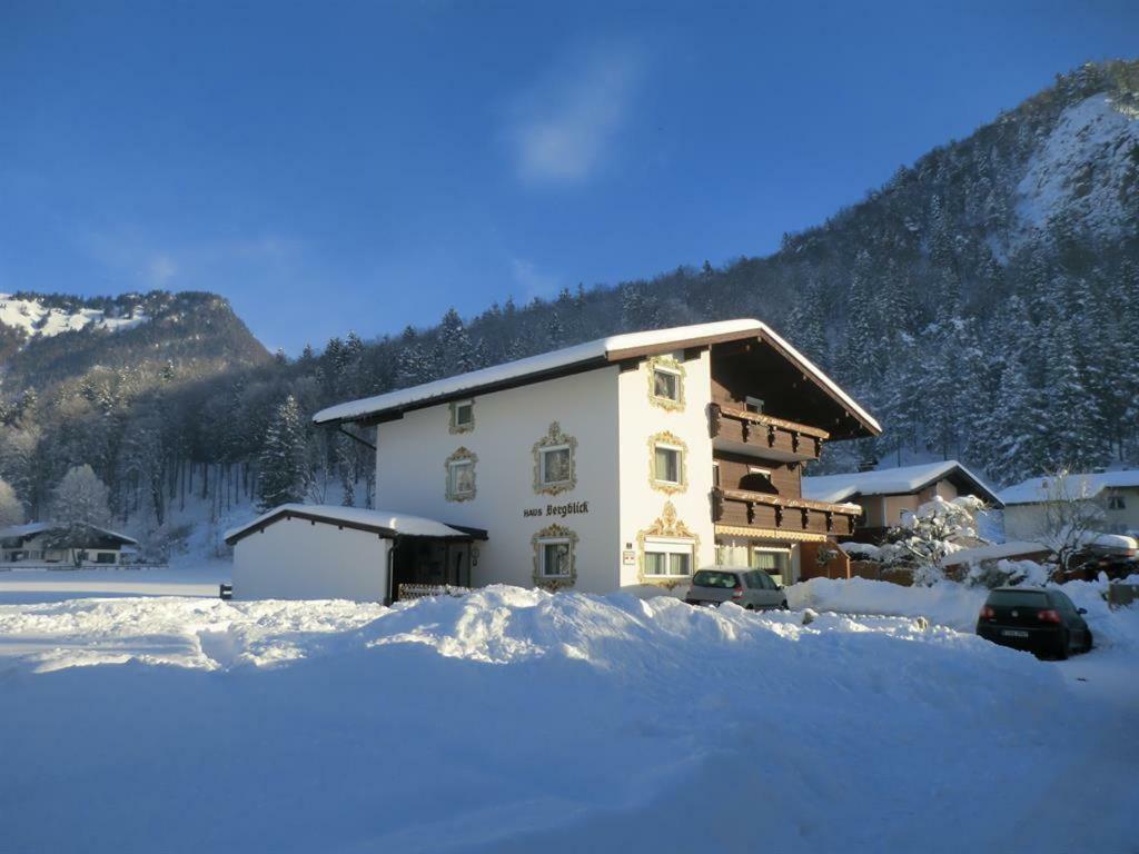 ヴァルヒゼーHaus Bergblickアパートメント エクステリア 写真